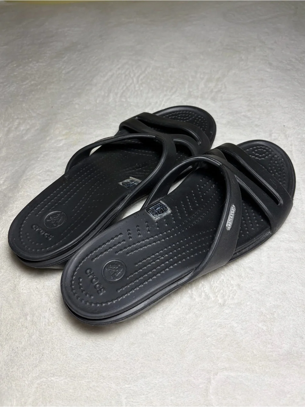 CROCS Men's Black Crosstrap Slip-On Sandals